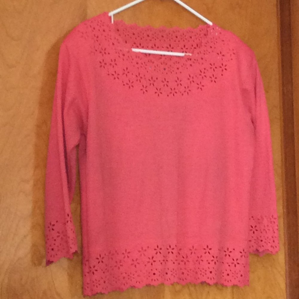 COPY - "Snowflake" Design Peach Top